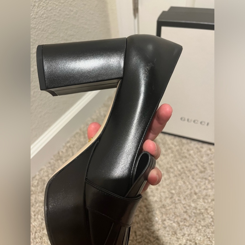 Authentic Gucci pumps 36 - Picture 4 of 8